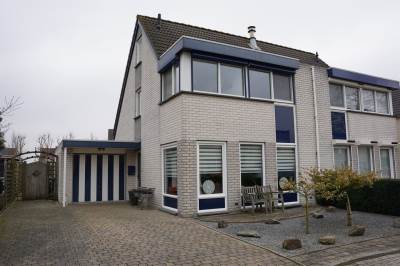 Woning Weegschaal 12 Oostburg
