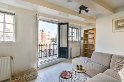 Woning Amstel 141 Amsterdam