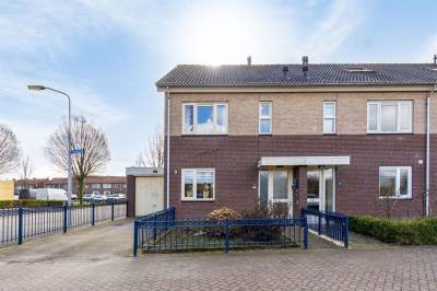 Woning Okkernootstraat 1 Tiel