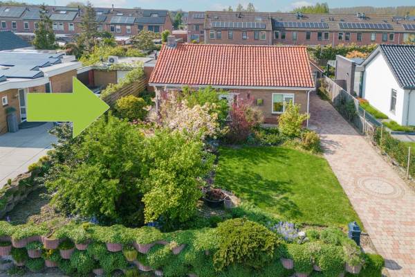 Woning Julianastraat 21 Oude-Tonge