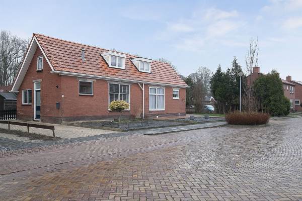 Woning Parallelweg 14 Beerta