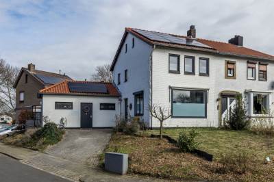 Woning Margrietstraat 1 Schinveld