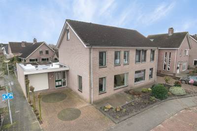 Woning Molenweg 72 Steenbergen (NB)