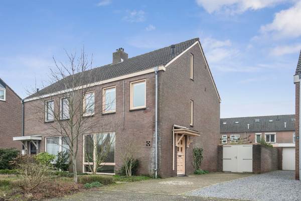 Woning Blauwe-Schutplein 32 Aarle-Rixtel