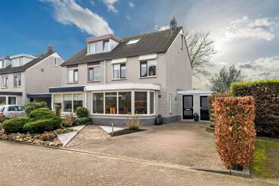 Woning Simon Vestdijkstraat 46 Tiel