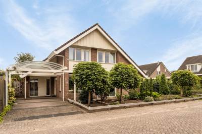 Woning J.van Wassenaerstraat 1 Haaksbergen