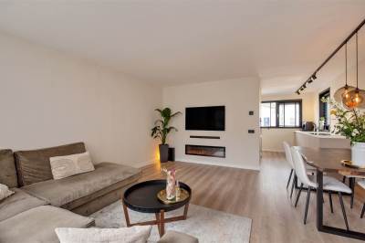 Woning Azi&#;laan 235 Delft