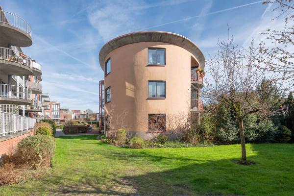 Woning Dr. P.J.H. Cuypersplein 32 Hilversum