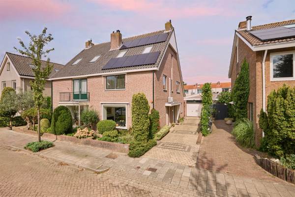 Woning J. van der Perkstraat 11 Katwijk (ZH)