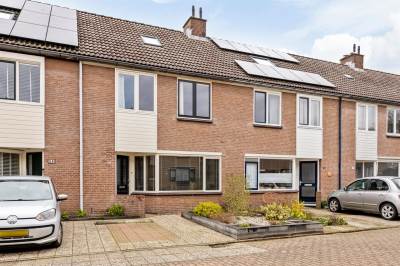 Woning Theodora Versteeghstraat 55 Hengelo (OV)