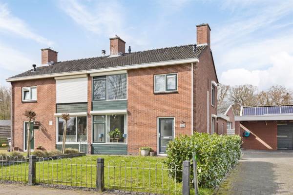 Woning Roswinkelerkanaal NZ 4 Roswinkel