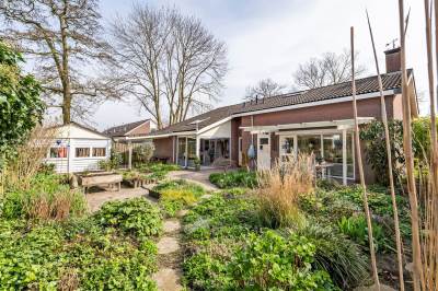 Woning De Schoorsteen 36 Kerk-Avezaath (Gem. Buren)