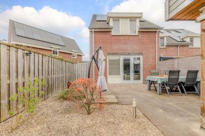 Woning de Kroonenburg 12 Maasbommel