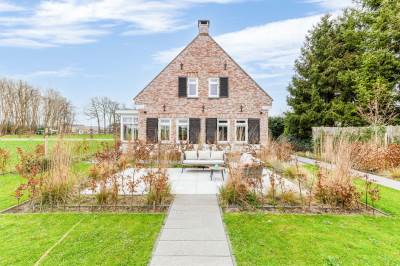 Woning Vierhuizenweg 2 Oldebroek