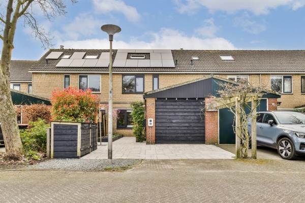 Woning Lis 12 Huizen