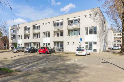 Woning Bisschop Bekkerslaan 105 Tilburg