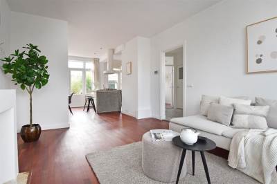Woning Loenenseplein 18 Den Haag