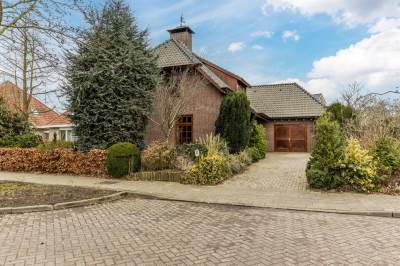 Woning Grensweg 8 Budel