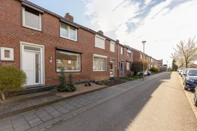 Woning Beatrixstraat 16 Puth