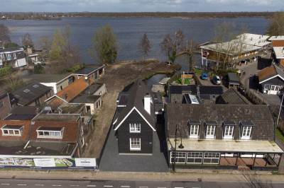 Woning Oud-Loosdrechtsedijk 240 Loosdrecht