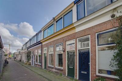 Woning Bloemistenlaan 8 Leiden