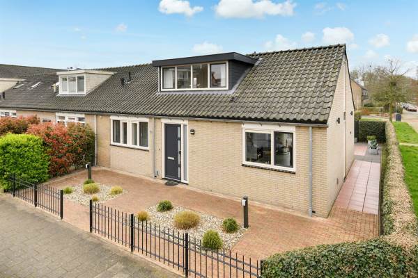 Woning Jan Bulthuisstraat 15 Ouderkerk aan de Amstel