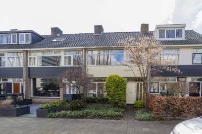 Woning Arthur van Schendellaan 72 Uithoorn