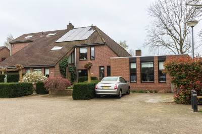 Woning Robert Stolzsingel 2 Waalwijk