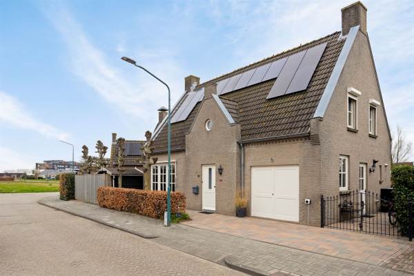 Woning Esdoornlaan 42 Sprang-Capelle