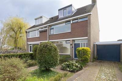 Woning Rozenlaan 11 Hoek
