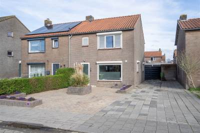 Woning Esdoornlaan 3 Vuren
