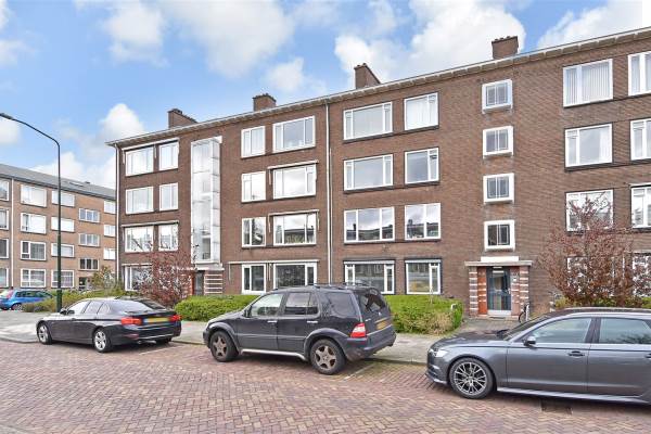 Woning Koningin Julianalaan 99 Voorburg