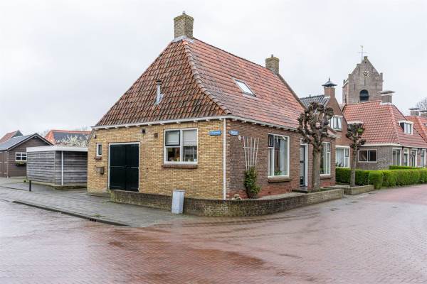 Woning Wâldwei 1 Nes (Gem. Noardeast-Fryslân)