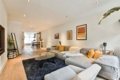 Woning Kanaalstraat 98huis Amsterdam