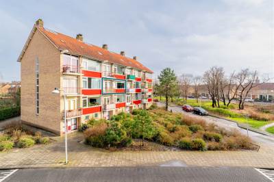 Woning Oranjeplantsoen 44 Diemen