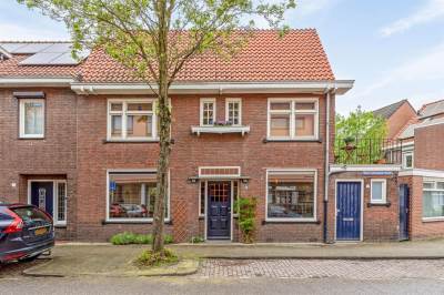 Woning Paus Adriaanstraat 1 Tilburg