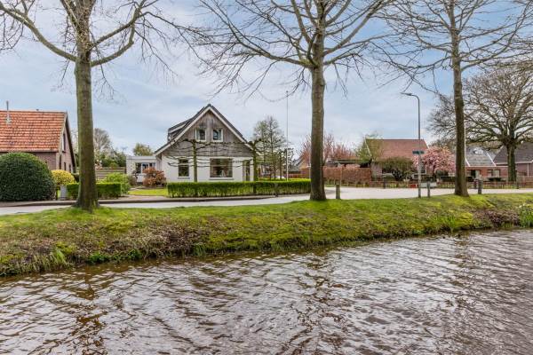 Woning Sluiskade ZZ 11 Westerhaar-Vriezenveensewijk