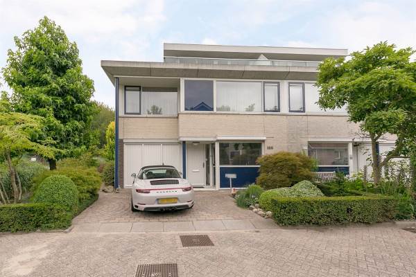Woning Willem-Alexanderplantsoen 105 Barendrecht