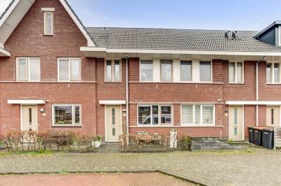 Woning Albert van Damstraat 34 Zwaag