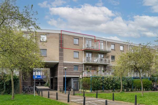 Woning Pastoor van Nuenenhof 13 Utrecht