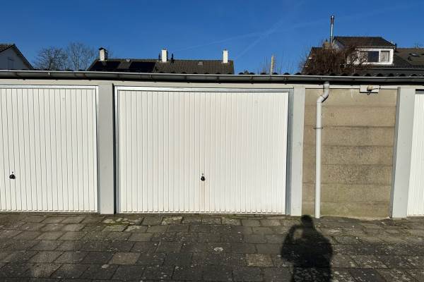 Garage Uiverlaan 36GB03 Helmond