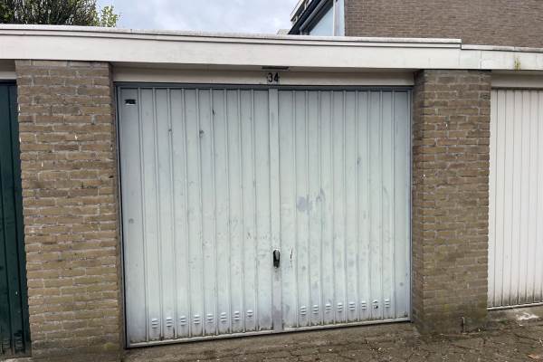 Garage Karmijnstraat 34 Tilburg