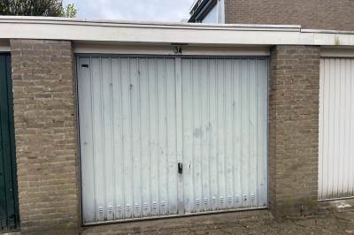 Garage Karmijnstraat 34 Tilburg