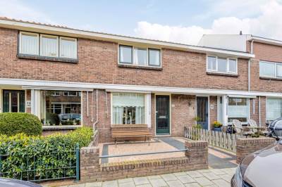 Woning Van Genderenstraat 12 Alphen aan den Rijn