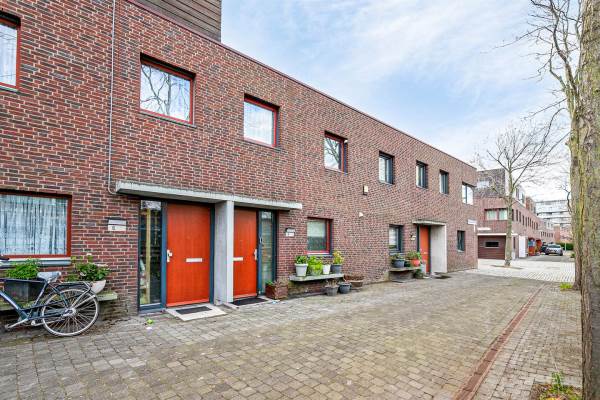 Woning Niek Engelschmanpark 4 Den Haag