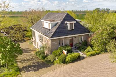 Woning Dorpsstraat 63 Dussen