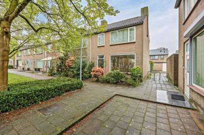 Woning Prof. Treubstraat 10 Waalwijk