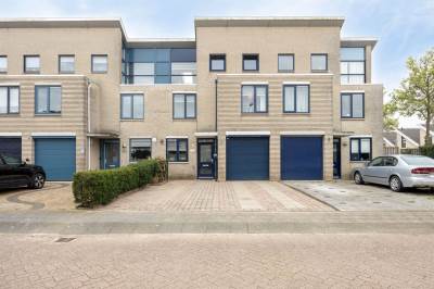 Woning Theo Mann-Bouwmeesterstraat 98 Spijkenisse