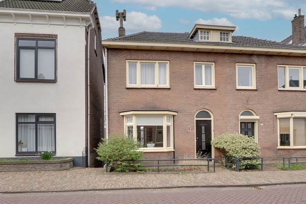 Woning Hoofdstraat 12 Tolkamer
