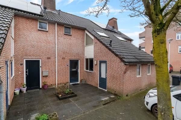 Woning Uivernest 19 Huissen
